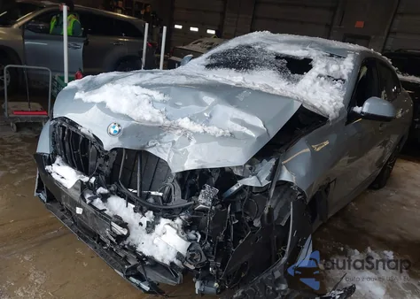 2025 BMW X6 xDrive40I z USA, uszkodzony, nr VIN 5UX33EX08S9Z28157